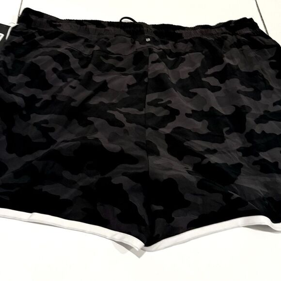 IDEOLOGY Womens Black Pocketed Camouflage Shorts Plus white stripes on side  3X - Picture 6 of 8